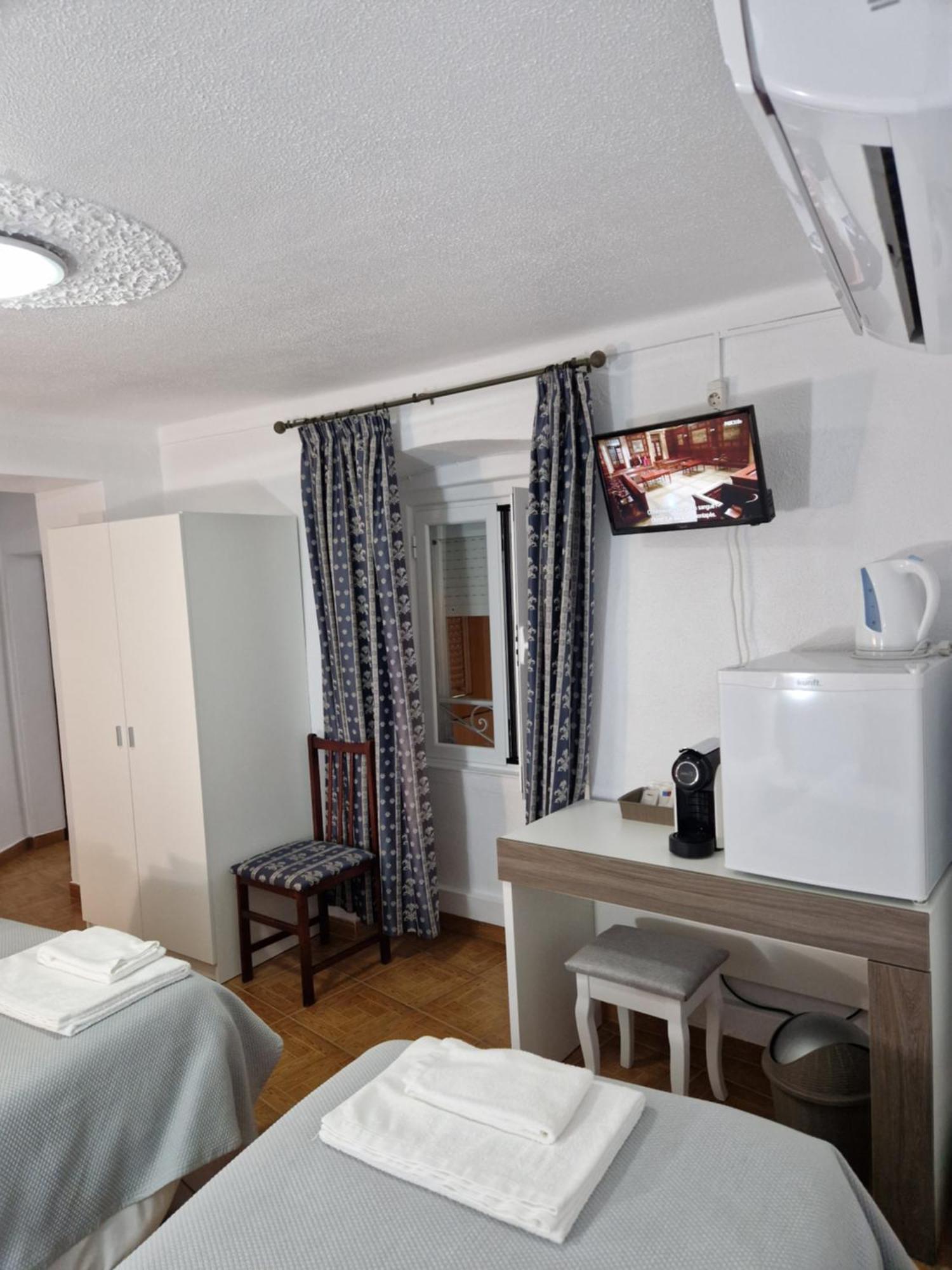 Residencial Antonio Mocisso Guesthouse الفاس المظهر الخارجي الصورة